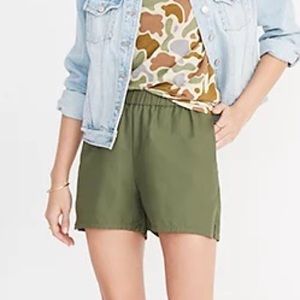 Madewell Pull On Shorts in Palm Tree
